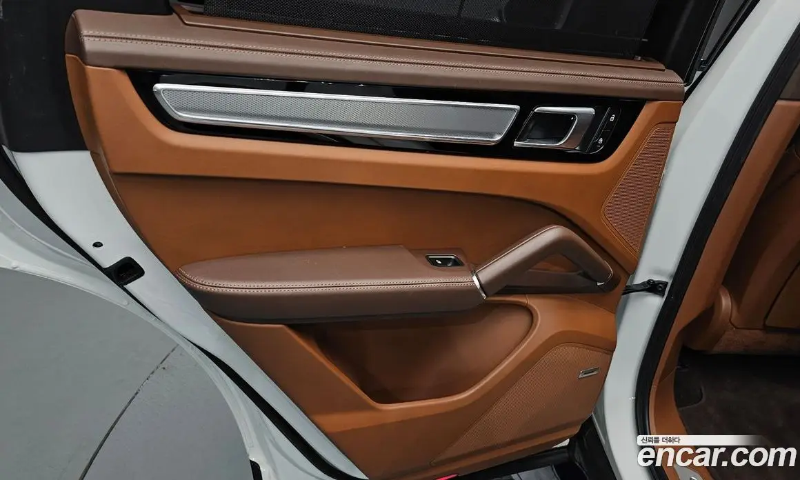 Porsche Cayenne 2023 3.0 автомат (гидро), фото 14