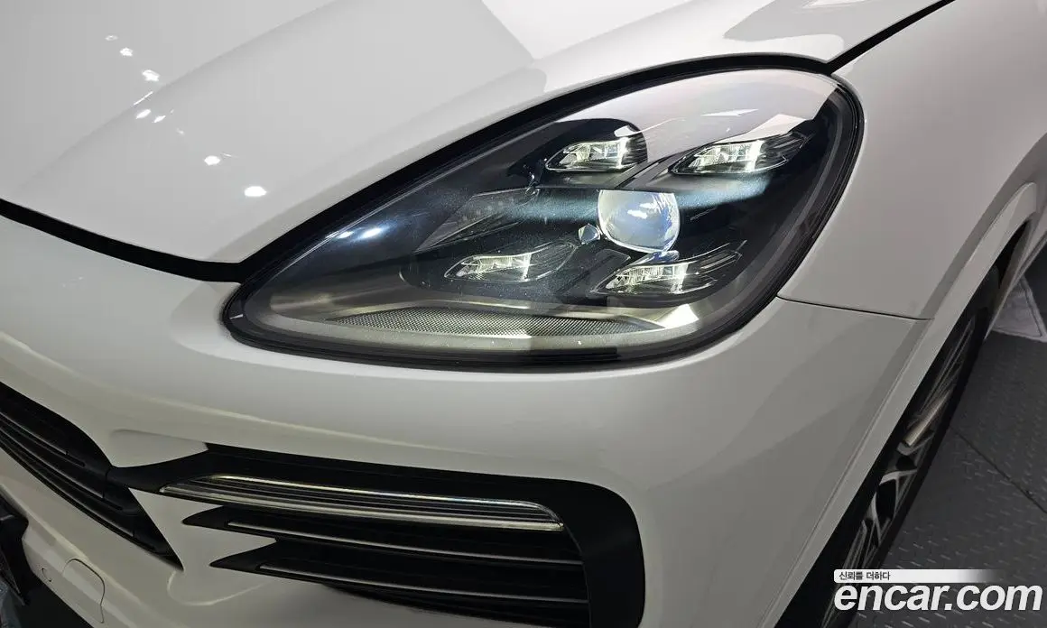 Porsche Cayenne 2023 3.0 автомат (гидро), фото 7