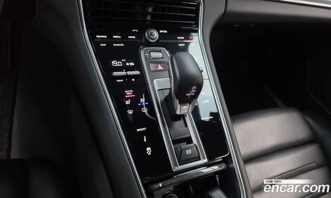 Porsche Panamera 2018 2.9 автомат (гидро), фото 11