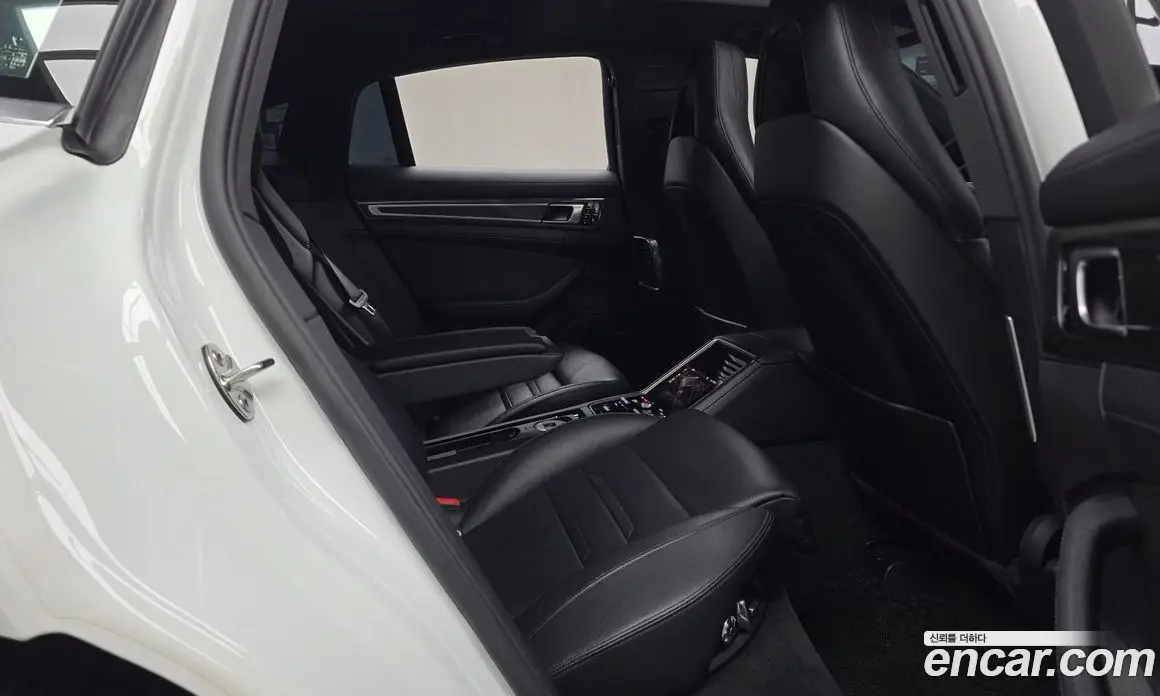 Porsche Panamera 2018 2.9 автомат (гидро), фото 15