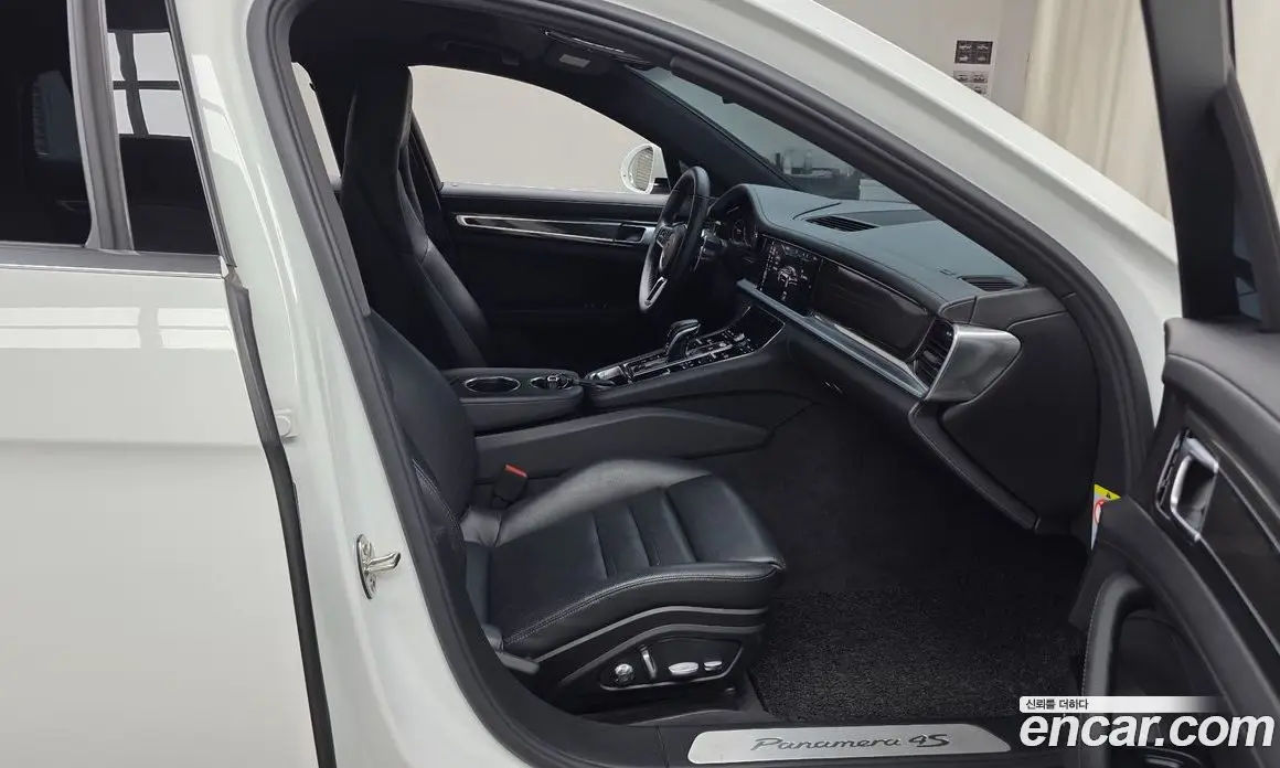 Porsche Panamera 2018 2.9 автомат (гидро), фото 16