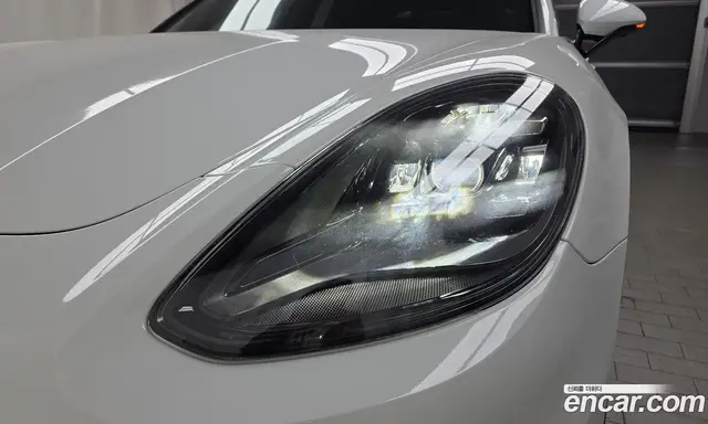 Porsche Panamera 2018 2.9 автомат (гидро), миниатюра 7