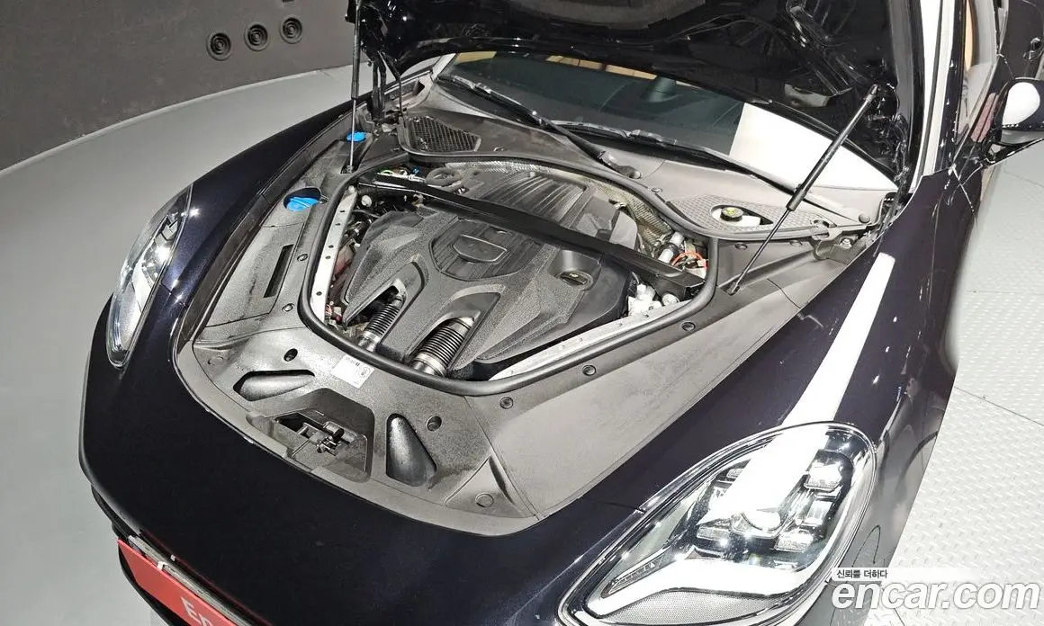 Porsche Panamera 2023 2.9 автомат (гидро), фото 6