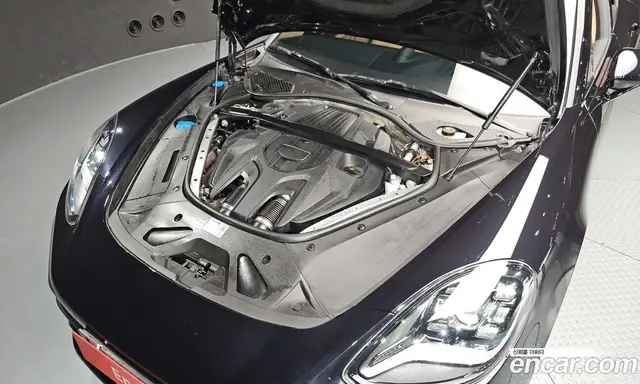 Porsche Panamera 2023 2.9 автомат (гидро), миниатюра 6