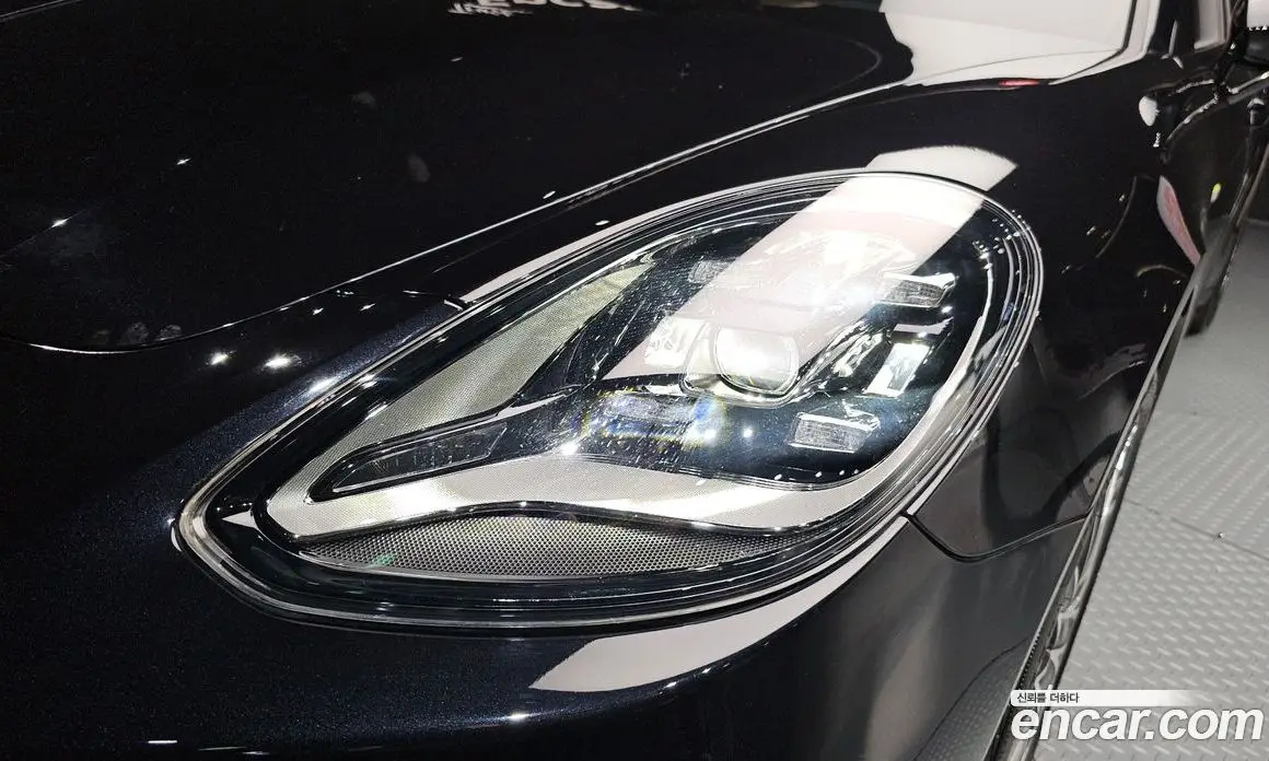 Porsche Panamera 2023 2.9 автомат (гидро), фото 8