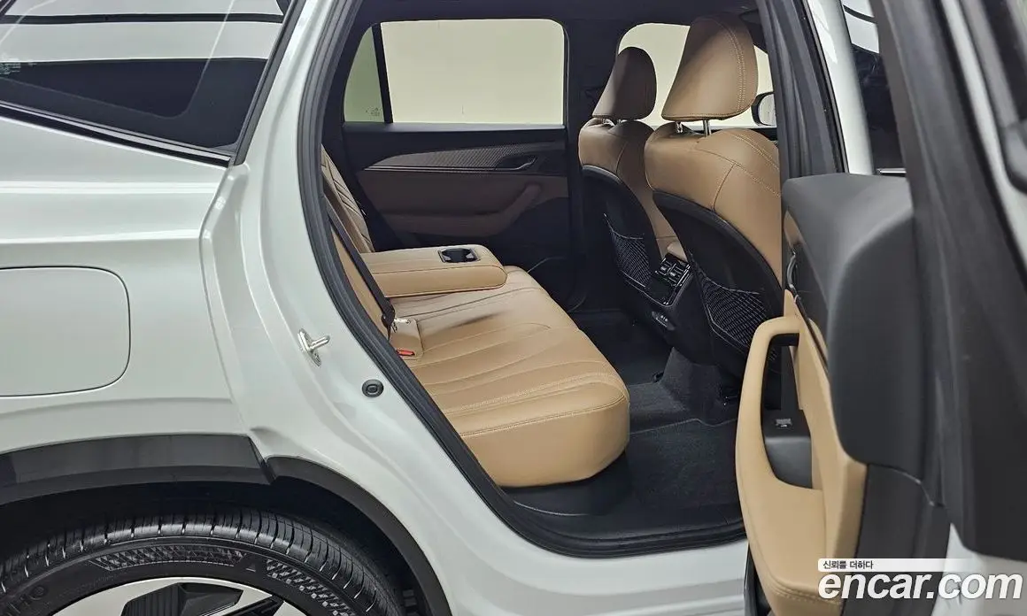 Renault (Samsung) Grand Koleos 2024 1.5 автомат (гидро), фото 16