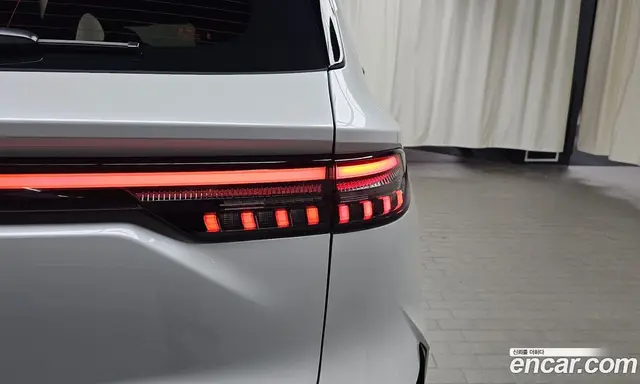 Renault (Samsung) Grand Koleos 2024 1.5 автомат (гидро), миниатюра 8