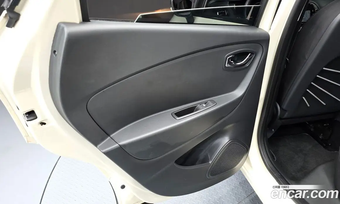 Renault (Samsung) QM3 2015 1.5 автомат (гидро), фото 15