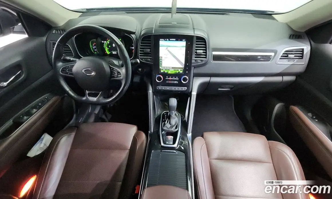 Renault (Samsung) QM6 2016 2.0 автомат (гидро), фото 10 Renault (Samsung) QM6 2016 2.0 автомат (гидро), фото 10