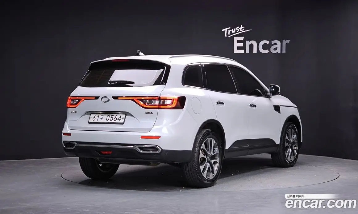 Renault (Samsung) QM6 2016 2.0 автомат (гидро), фото 2 Renault (Samsung) QM6 2016 2.0 автомат (гидро), фото 2