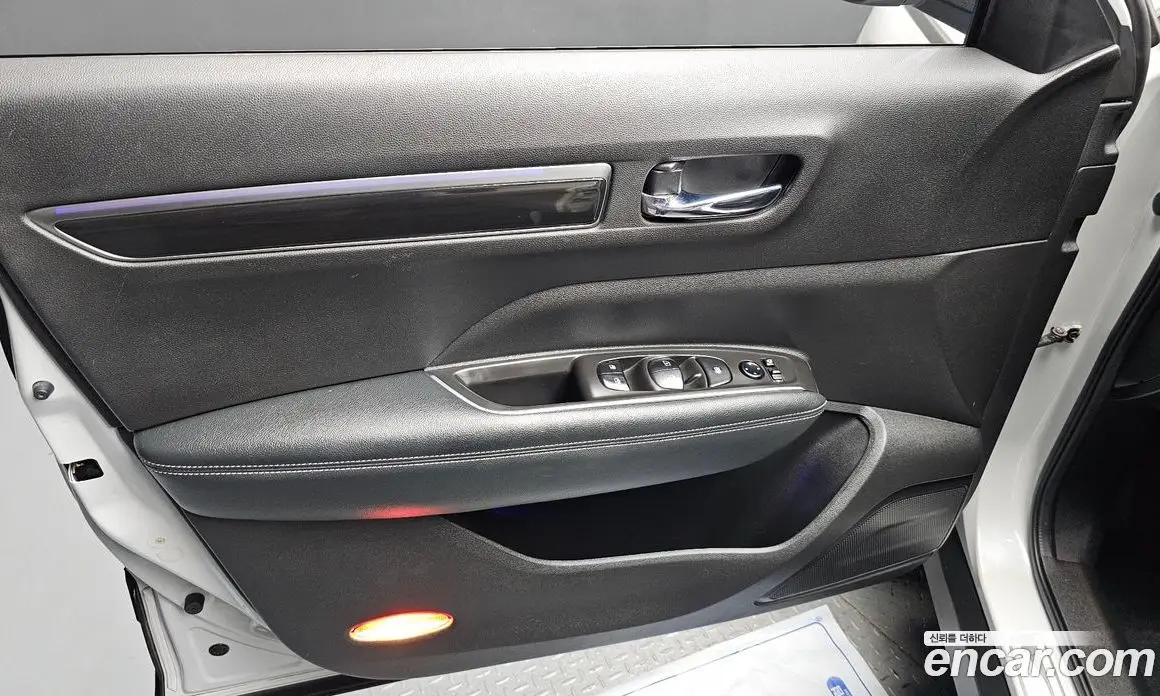 Renault (Samsung) QM6 2016 2.0 автомат (гидро), фото 14 Renault (Samsung) QM6 2016 2.0 автомат (гидро), фото 14