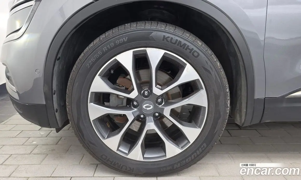 Renault (Samsung) QM6 2017 2.0 автомат (гидро), фото 5 Renault (Samsung) QM6 2017 2.0 автомат (гидро), фото 5