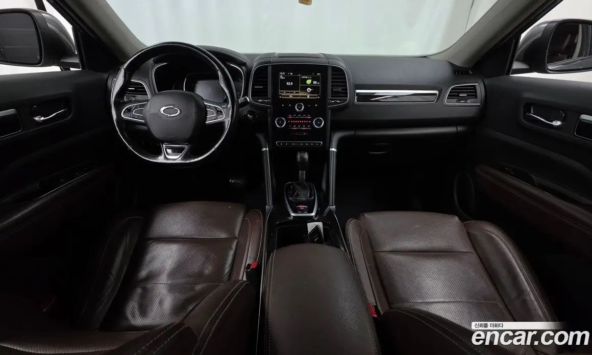 Renault (Samsung) QM6 2017 2.0 автомат (гидро), фото 10 Renault (Samsung) QM6 2017 2.0 автомат (гидро), фото 10