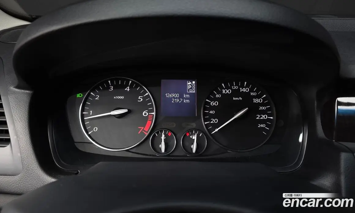 Renault (Samsung) SM5 2012 2.0 автомат (гидро), фото 11 Renault (Samsung) SM5 2012 2.0 автомат (гидро), фото 11