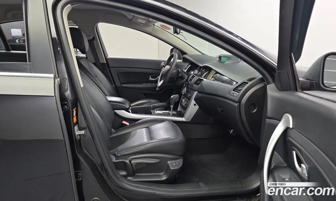 Renault (Samsung) SM5 2015 2.0 автомат (гидро), фото 18 Renault (Samsung) SM5 2015 2.0 автомат (гидро), фото 18