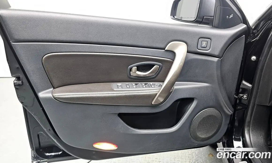 Renault (Samsung) SM5 2015 2.0 автомат (гидро), фото 14 Renault (Samsung) SM5 2015 2.0 автомат (гидро), фото 14