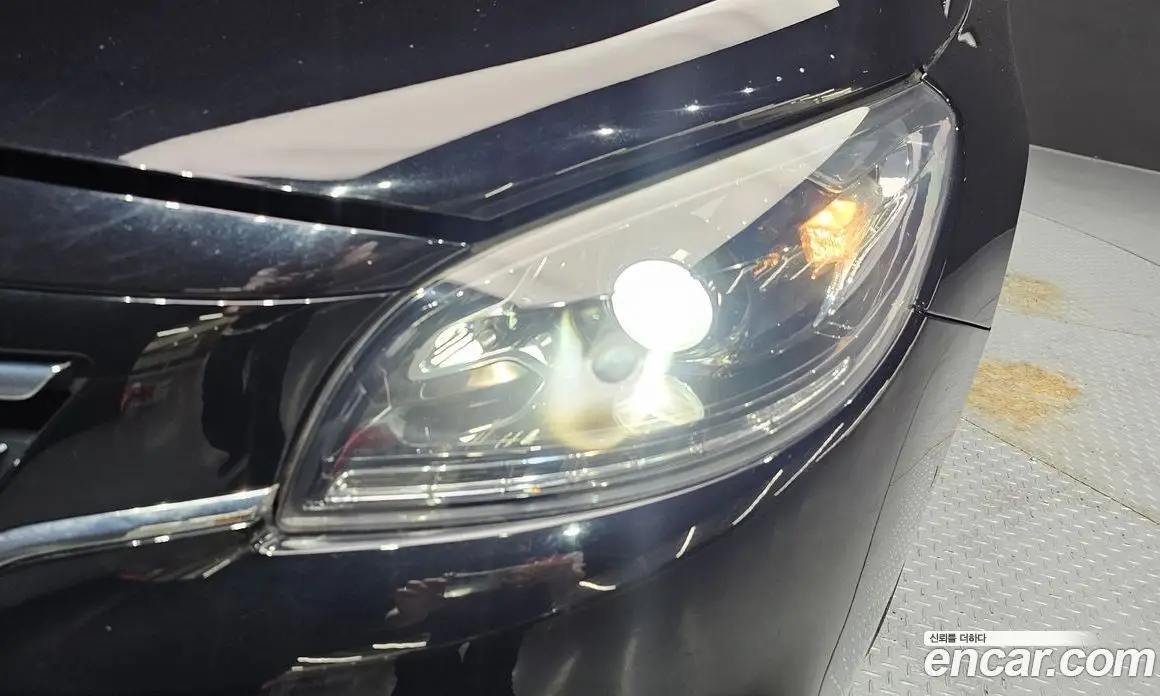 Renault (Samsung) SM7 2016 2.0 автомат (гидро), фото 8 Renault (Samsung) SM7 2016 2.0 автомат (гидро), фото 8