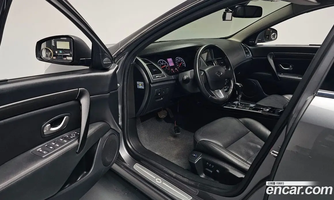 Renault (Samsung) SM7 2017 2.0 автомат (гидро), фото 13 Renault (Samsung) SM7 2017 2.0 автомат (гидро), фото 13