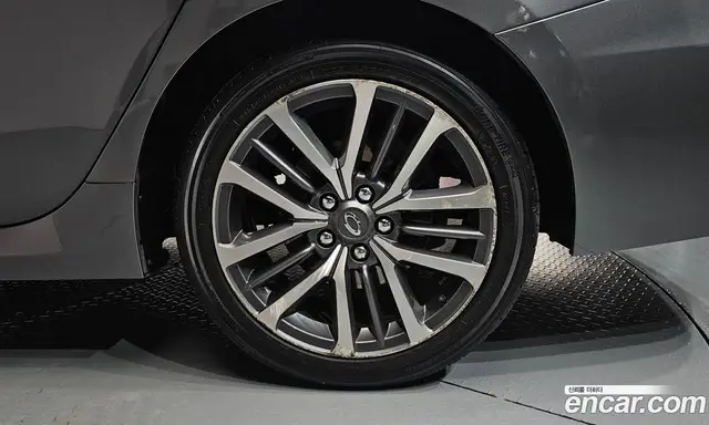 Renault (Samsung) SM7 2017 2.0 автомат (гидро), миниатюра 7 Renault (Samsung) SM7 2017 2.0 автомат (гидро), миниатюра 7