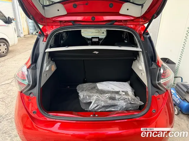 Renault (Samsung) Zoe 2021 автомат (гидро), миниатюра 6