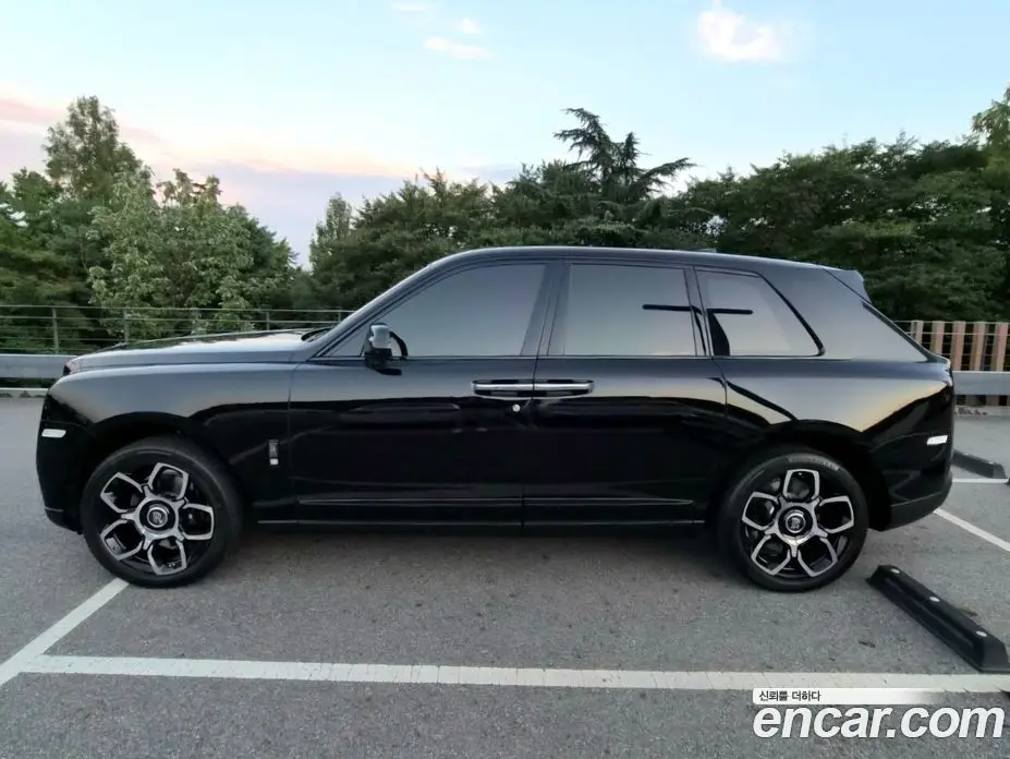 Rolls-Royce Cullinan 2024 6.7 автомат (гидро), фото 3 Rolls-Royce Cullinan 2024 6.7 автомат (гидро), фото 3