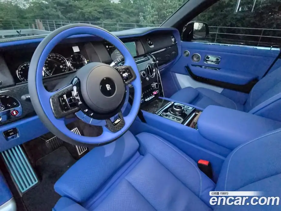 Rolls-Royce Cullinan 2024 6.7 автомат (гидро), фото 7 Rolls-Royce Cullinan 2024 6.7 автомат (гидро), фото 7