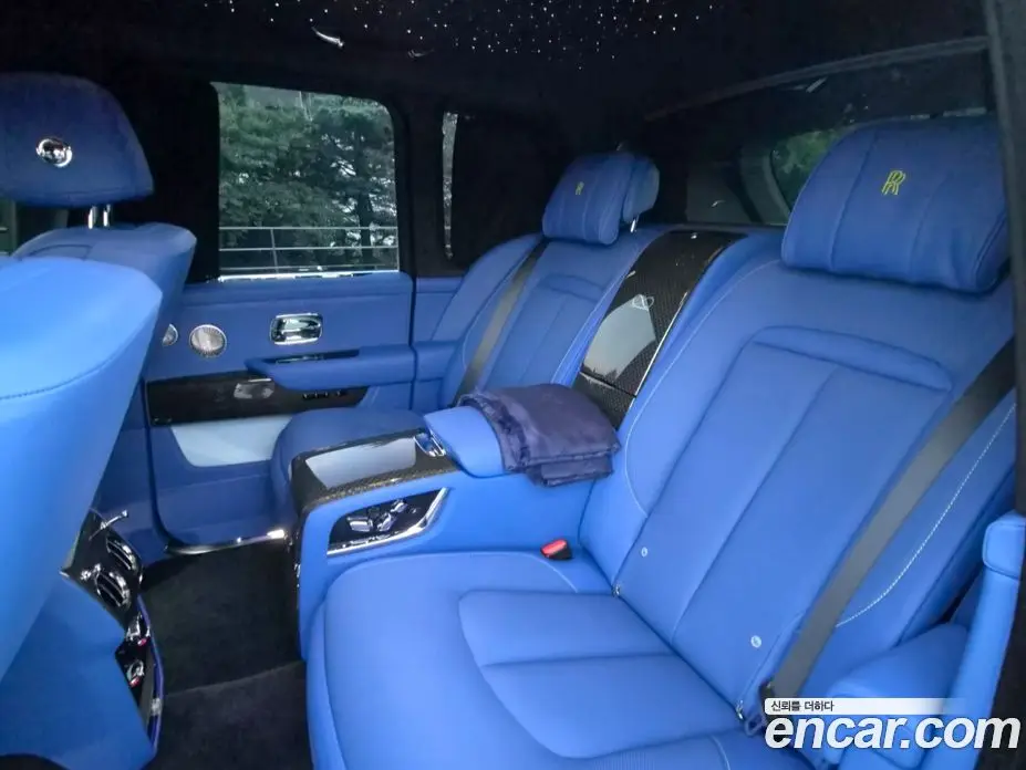 Rolls-Royce Cullinan 2024 6.7 автомат (гидро), фото 9 Rolls-Royce Cullinan 2024 6.7 автомат (гидро), фото 9