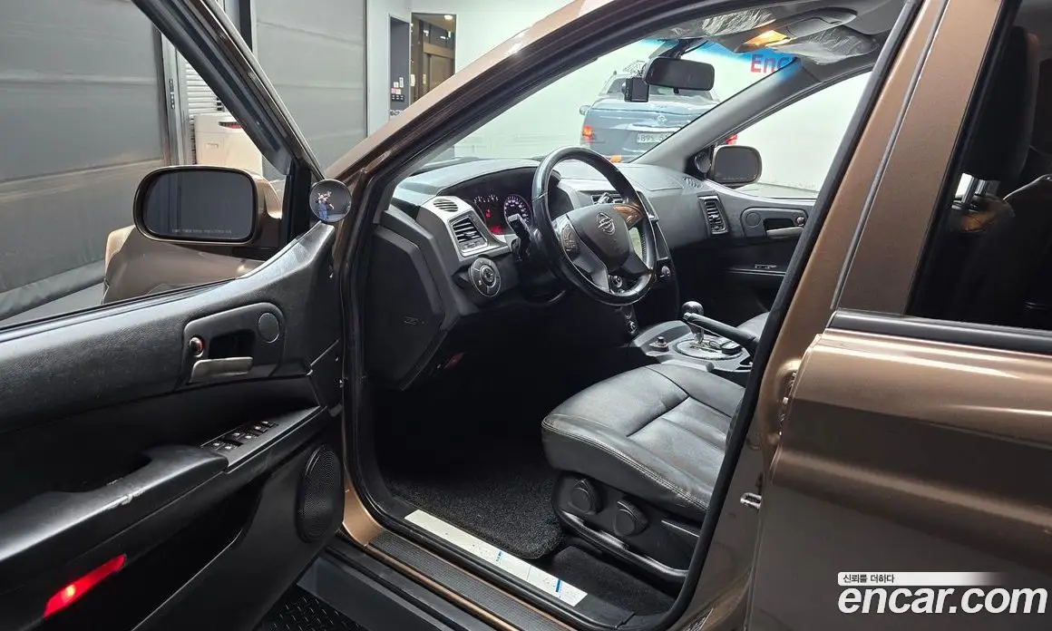 SsangYong Korando 2016 2.0 автомат (гидро), фото 13