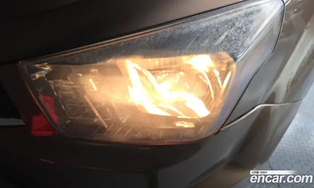 SsangYong Korando 2016 2.0 автомат (гидро), миниатюра 8