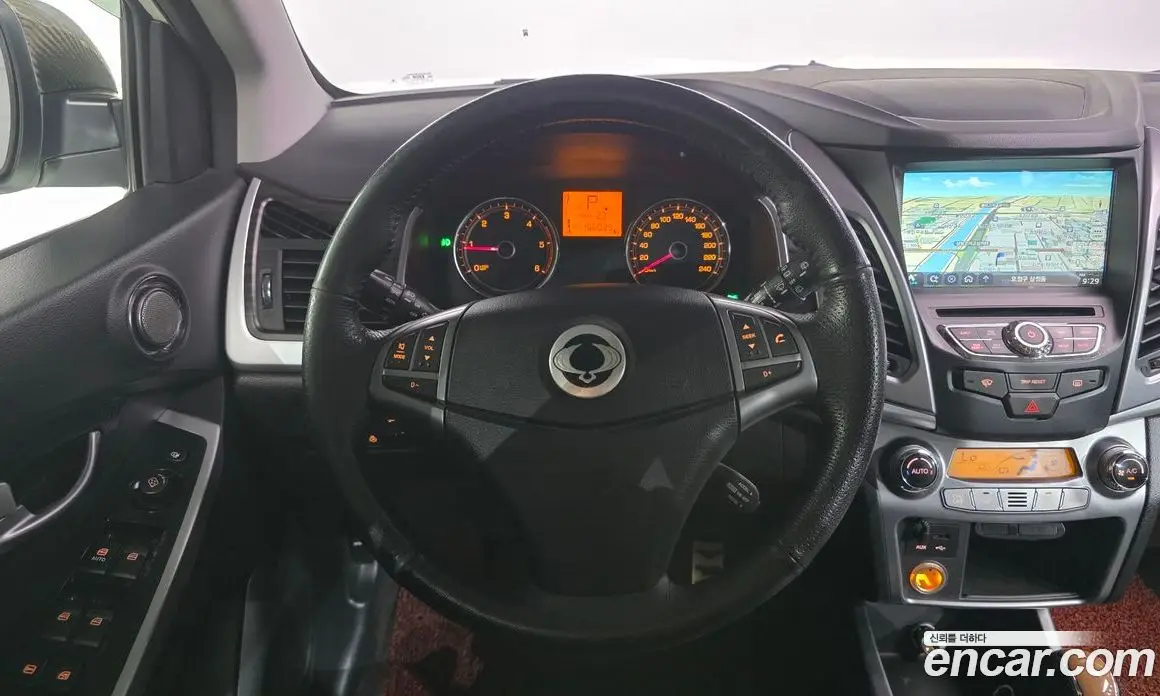 SsangYong Korando 2016 2.2 автомат (гидро), фото 13 SsangYong Korando 2016 2.2 автомат (гидро), фото 13