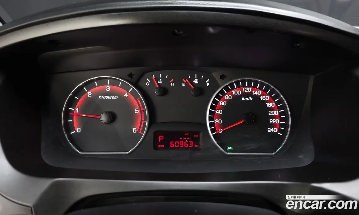 SsangYong Korando 2017 2.2 автомат (гидро), фото 10