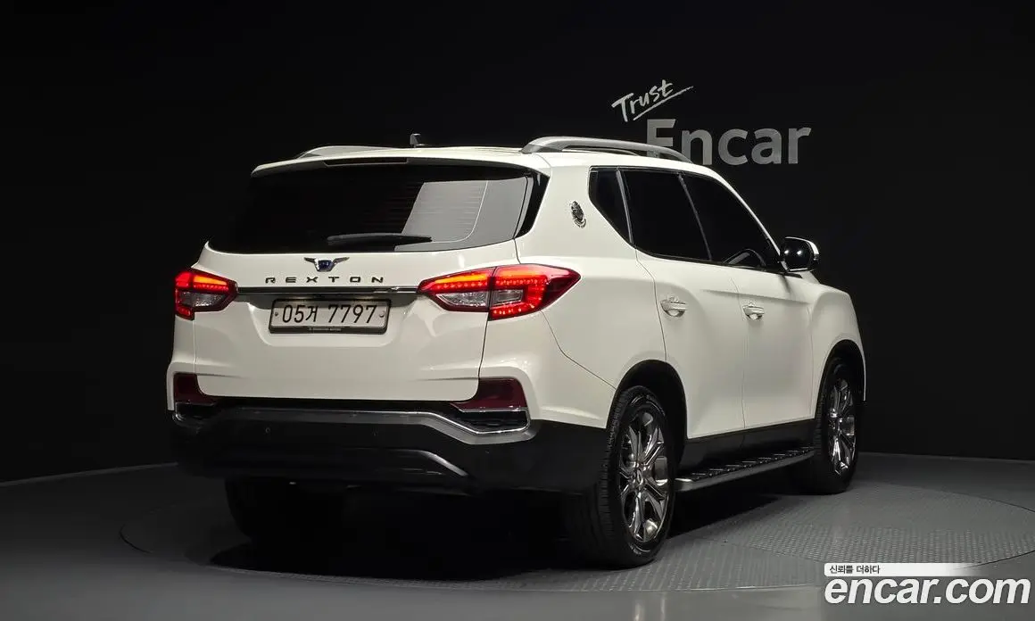 SsangYong Rexton 2018 2.2 автомат (гидро), фото 2 SsangYong Rexton 2018 2.2 автомат (гидро), фото 2