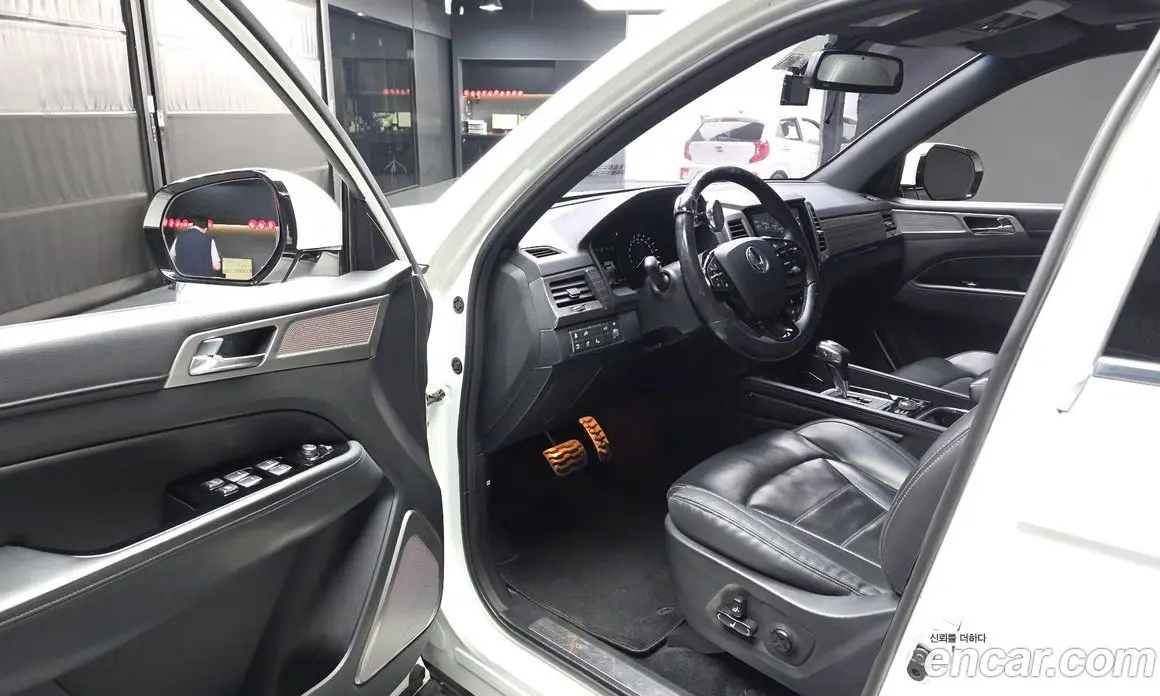 SsangYong Rexton 2018 2.2 автомат (гидро), фото 13 SsangYong Rexton 2018 2.2 автомат (гидро), фото 13