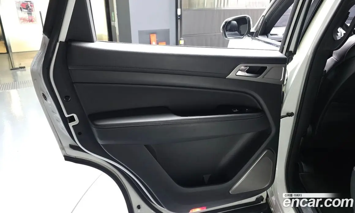 SsangYong Rexton 2018 2.2 автомат (гидро), фото 15 SsangYong Rexton 2018 2.2 автомат (гидро), фото 15