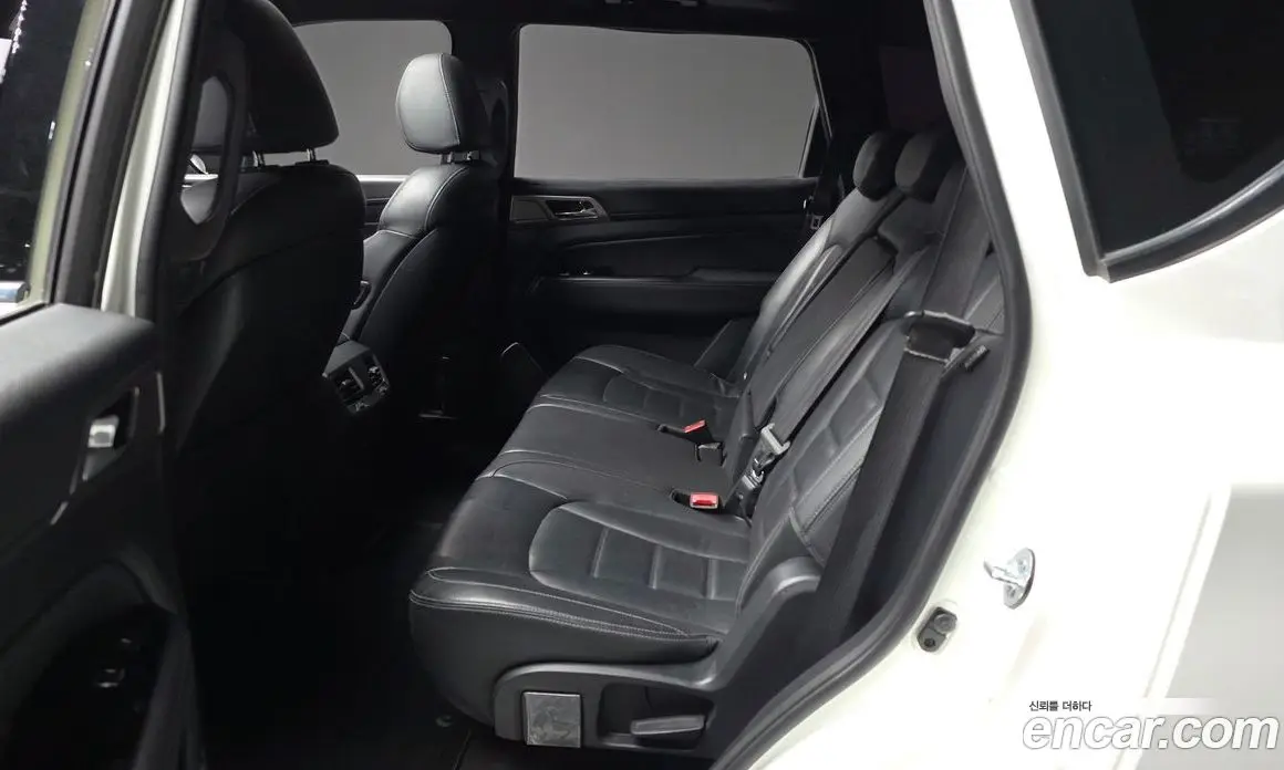 SsangYong Rexton 2018 2.2 автомат (гидро), фото 16 SsangYong Rexton 2018 2.2 автомат (гидро), фото 16