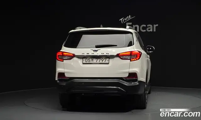 SsangYong Rexton 2018 2.2 автомат (гидро), миниатюра 4 SsangYong Rexton 2018 2.2 автомат (гидро), миниатюра 4