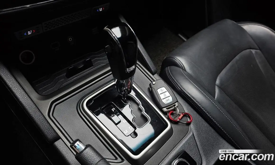 SsangYong Rexton 2018 2.2 автомат (гидро), фото 12