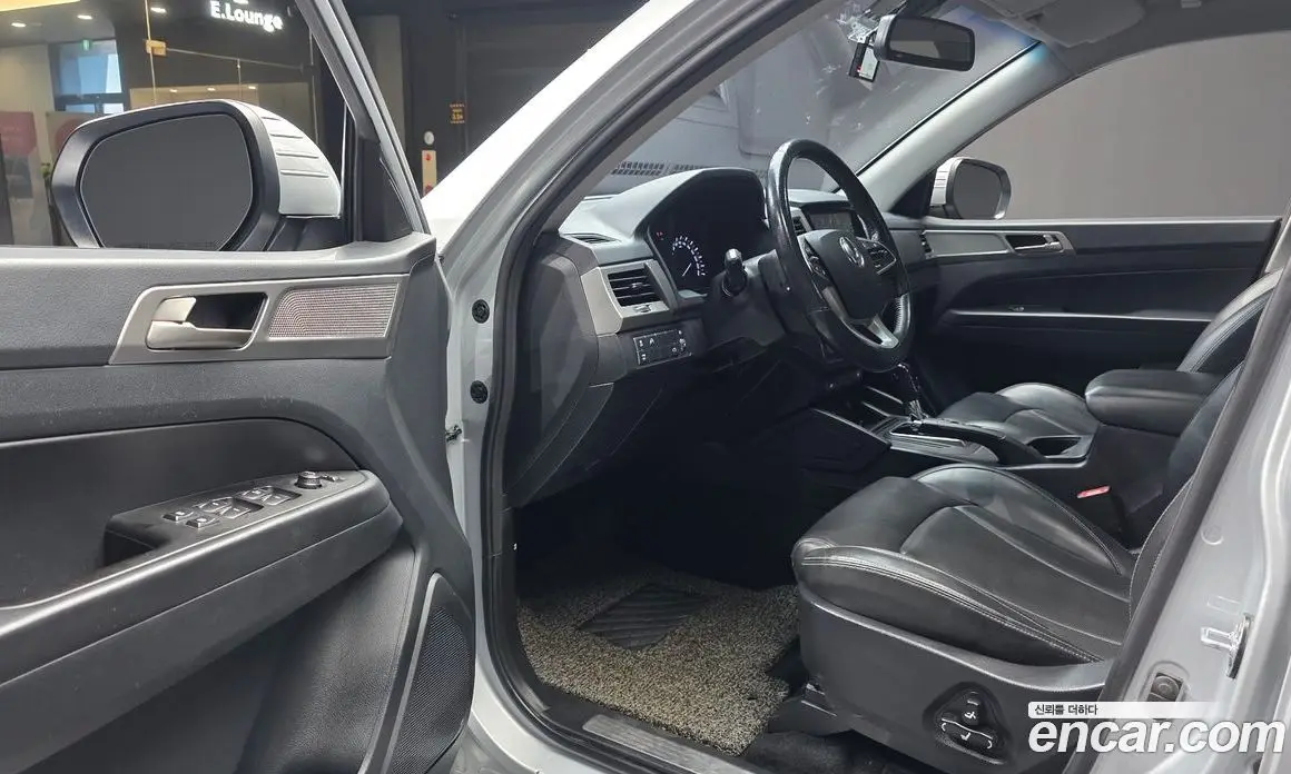 SsangYong Rexton 2018 2.2 автомат (гидро), фото 13