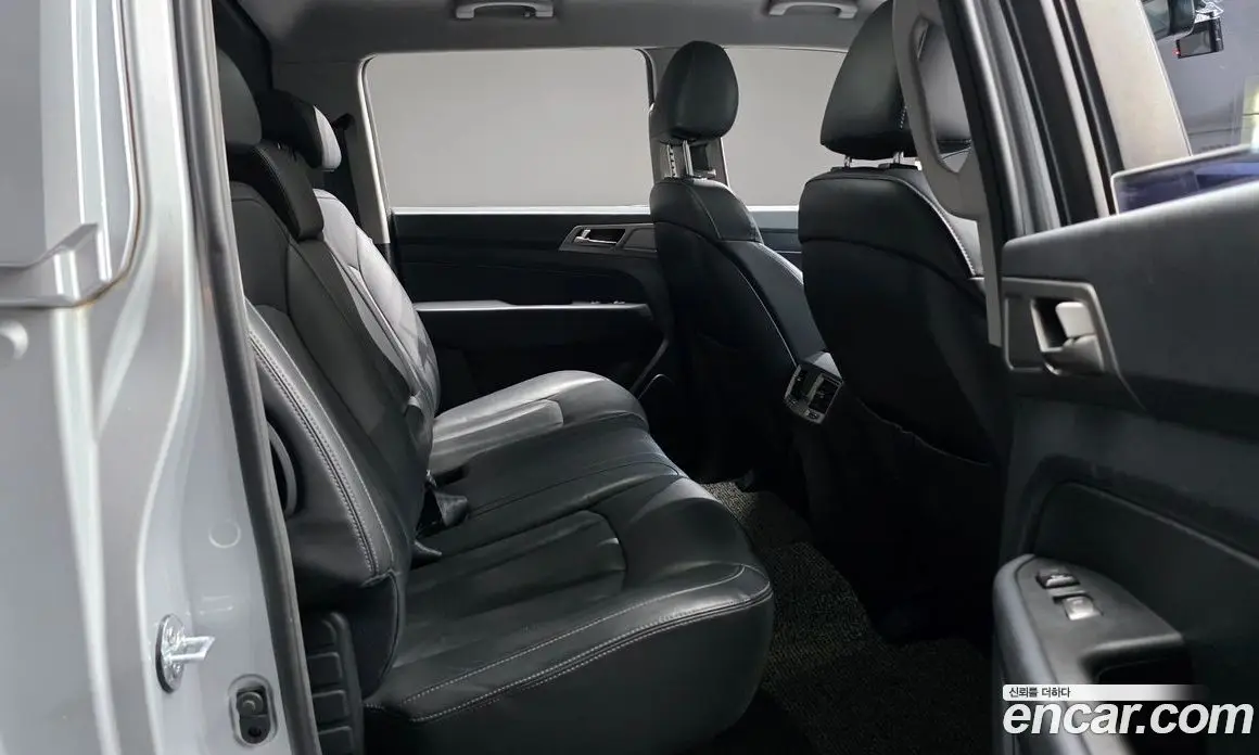 SsangYong Rexton 2018 2.2 автомат (гидро), фото 17