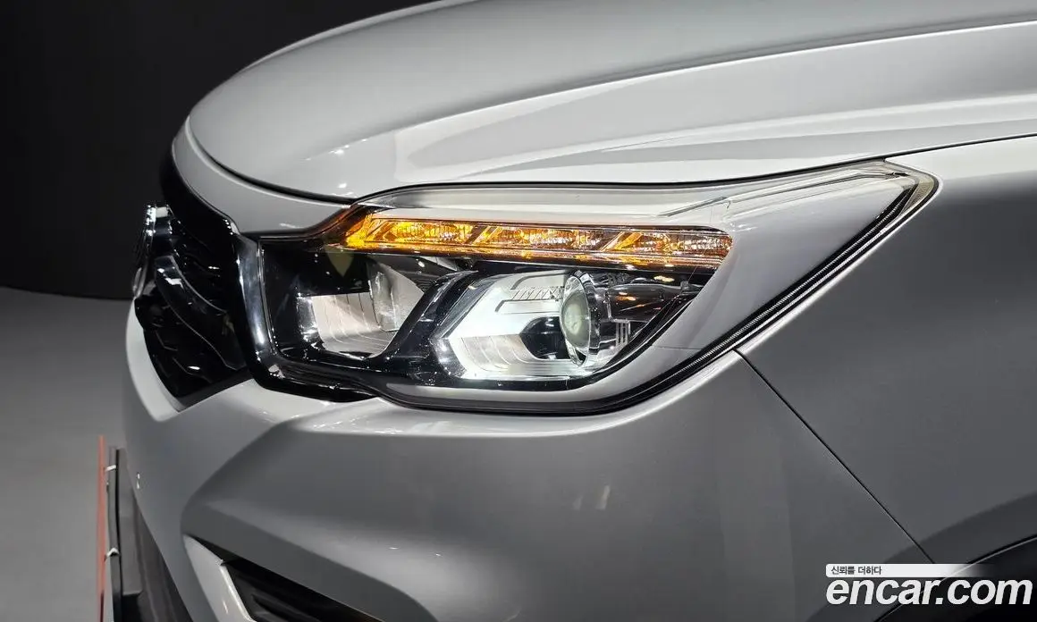 SsangYong Rexton 2018 2.2 автомат (гидро), фото 8