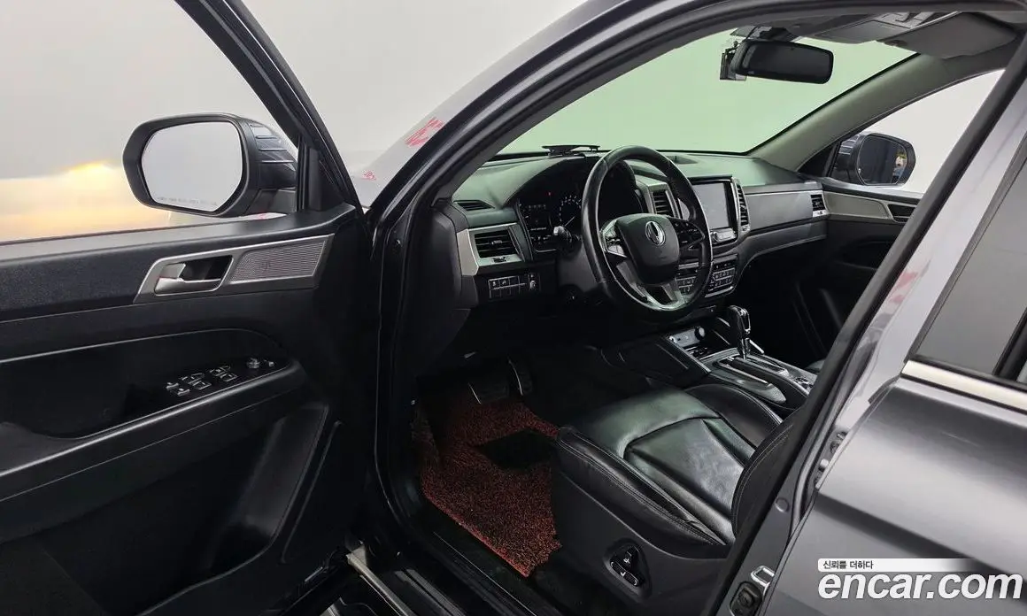 SsangYong Rexton 2018 2.2 автомат (гидро), фото 13