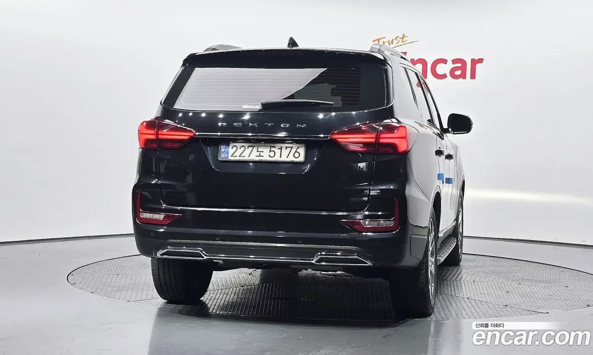 SsangYong Rexton 2021 2.2 автомат (гидро), фото 4