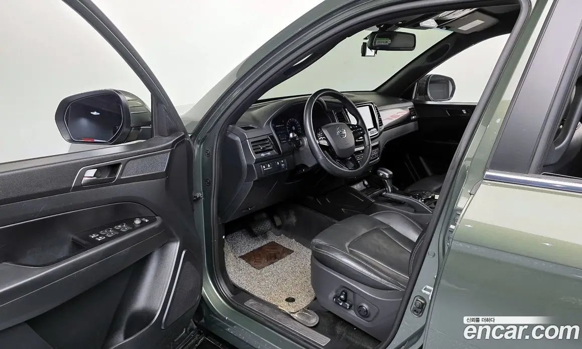 SsangYong Rexton 2023 2.2 автомат (гидро), фото 13