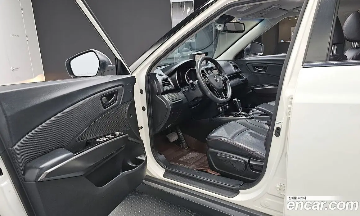 SsangYong TIBOLI 2016 1.6 автомат (гидро), фото 13 SsangYong TIBOLI 2016 1.6 автомат (гидро), фото 13