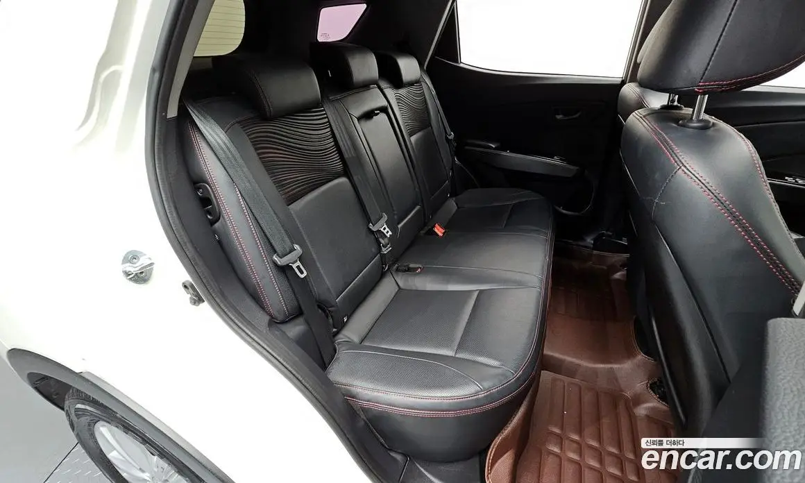 SsangYong TIBOLI 2016 1.6 автомат (гидро), фото 17 SsangYong TIBOLI 2016 1.6 автомат (гидро), фото 17