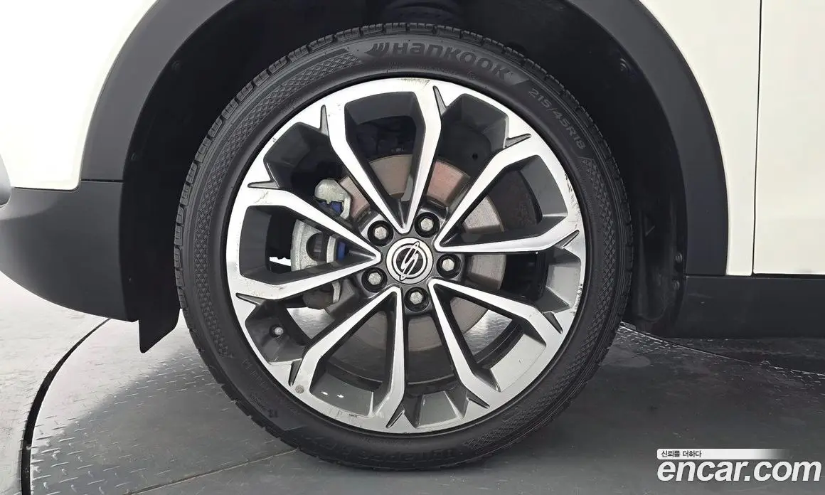 SsangYong TIBOLI 2016 1.6 автомат (гидро), фото 5