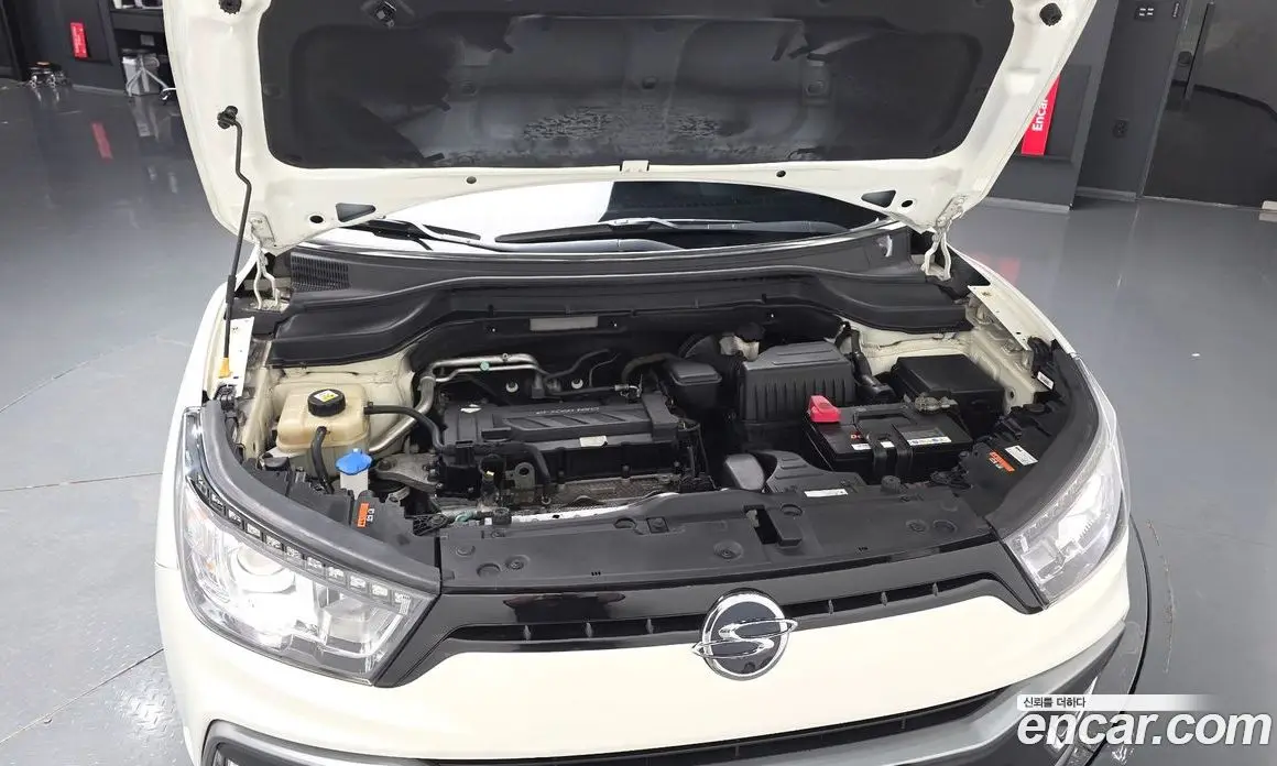 SsangYong TIBOLI 2016 1.6 автомат (гидро), фото 6