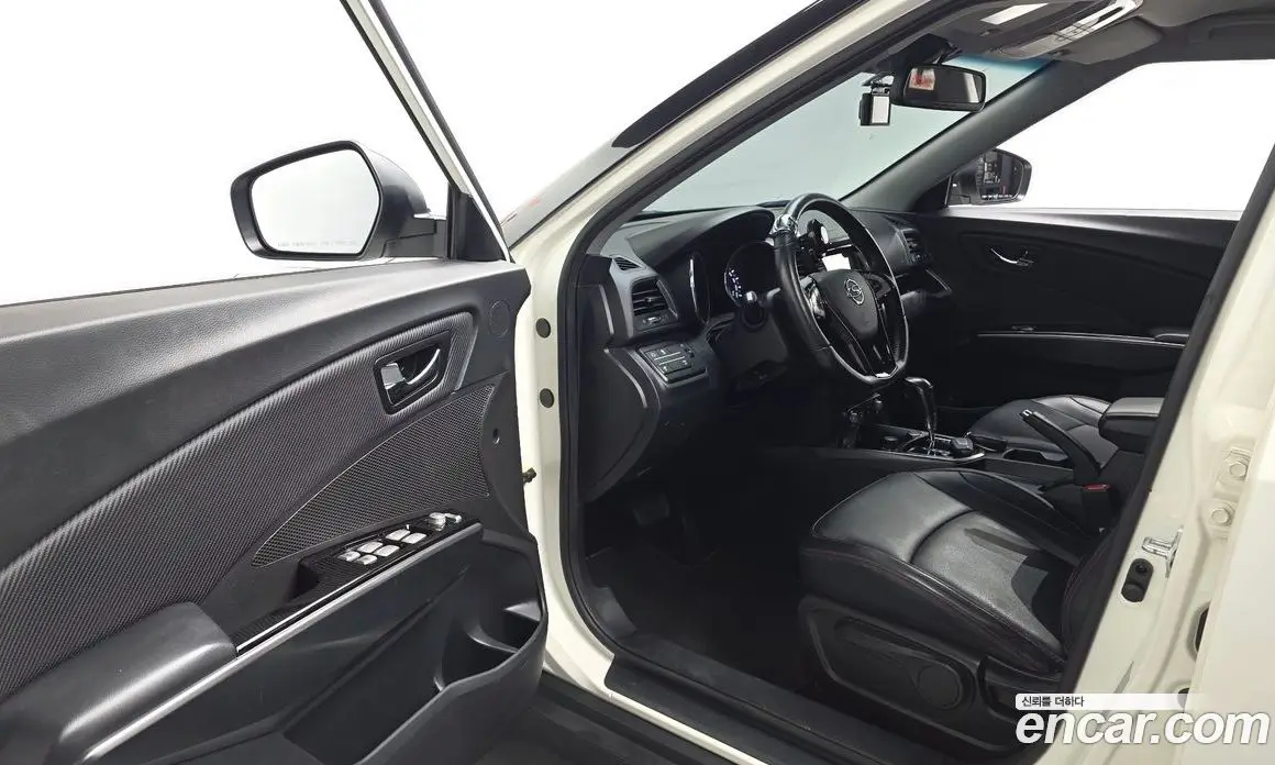 SsangYong TIBOLI 2016 1.6 автомат (гидро), фото 10