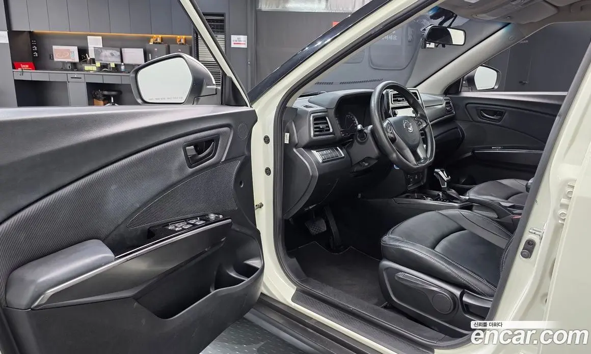 SsangYong TIBOLI 2020 1.5 автомат (гидро), фото 12