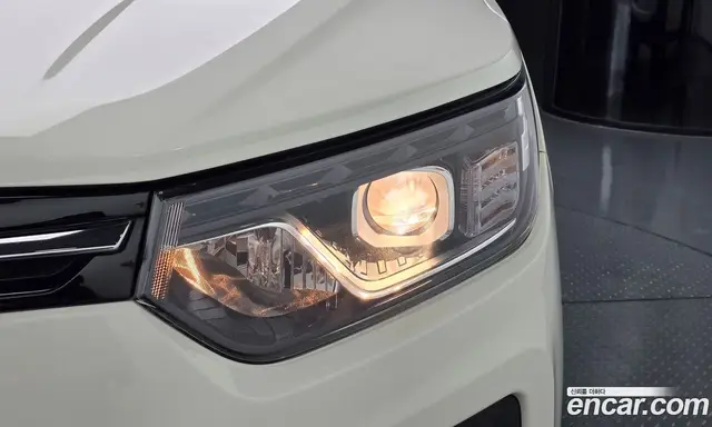 SsangYong TIBOLI 2020 1.5 автомат (гидро), миниатюра 7